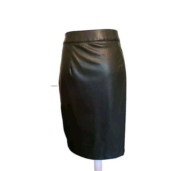 Tommy Hilfiger Black Sailor Style Faux-Leather Knee-Length Skirt Sz 12 NWOT - Picture 5 of 14